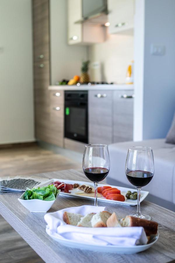 Apartman Volte Apartment บูเซต ภายนอก รูปภาพ