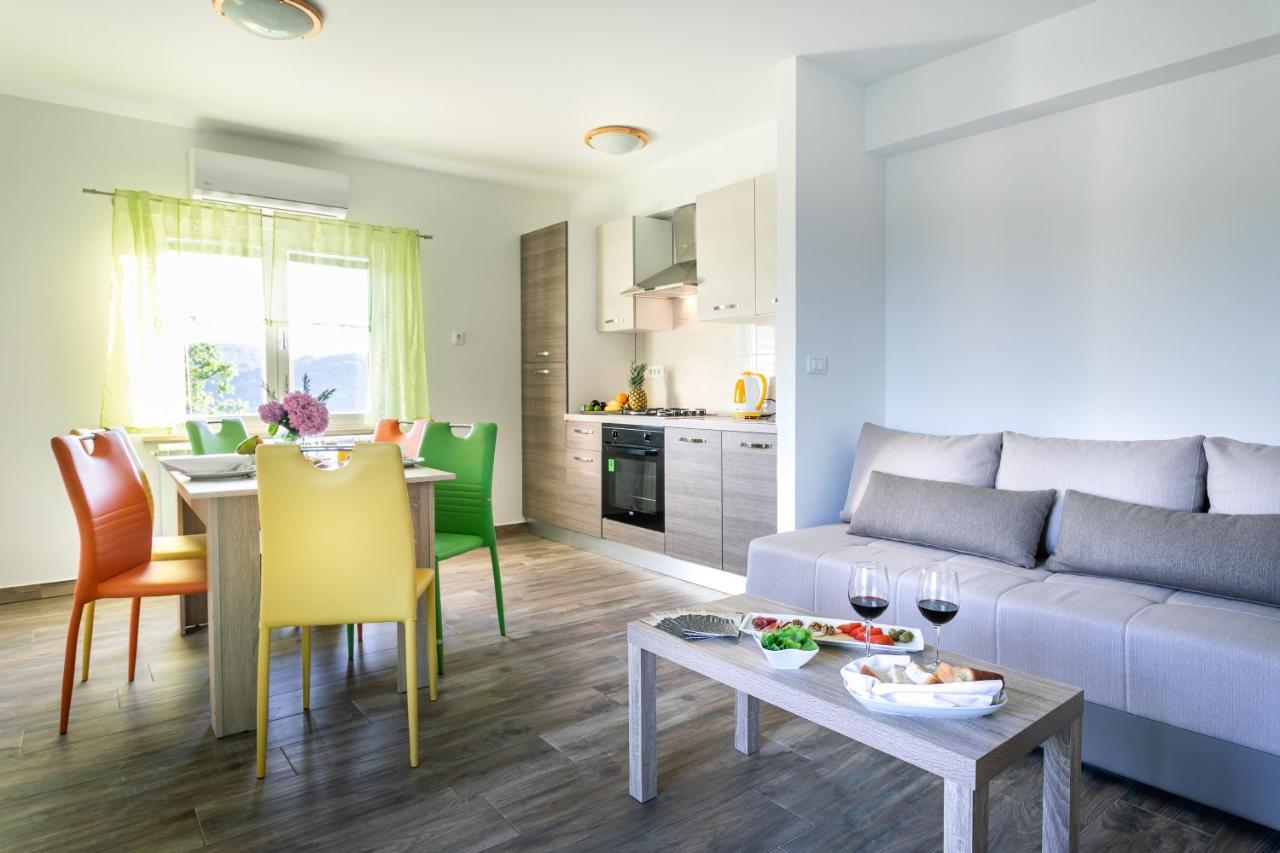 Apartman Volte Apartment บูเซต ภายนอก รูปภาพ